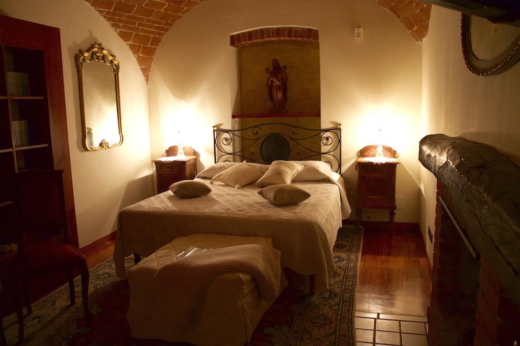 Cascina Manu Bed and Breakfast Rosignano Monferrato Kamer foto